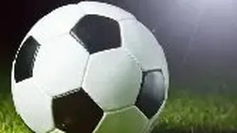 “少年CBA决赛清华附中折桂，百万观众见证中国篮球新星崛起之路”