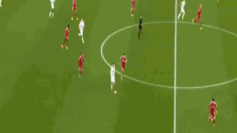 郑钦文网球女单首进16强，刷新个人最佳战绩